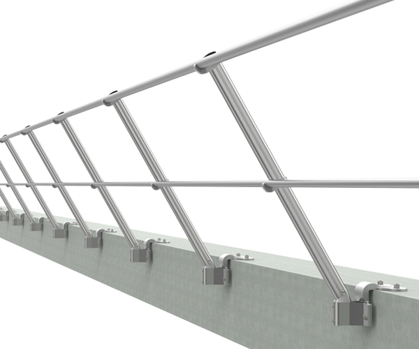 Inclined Z type brakcet guardrail system
